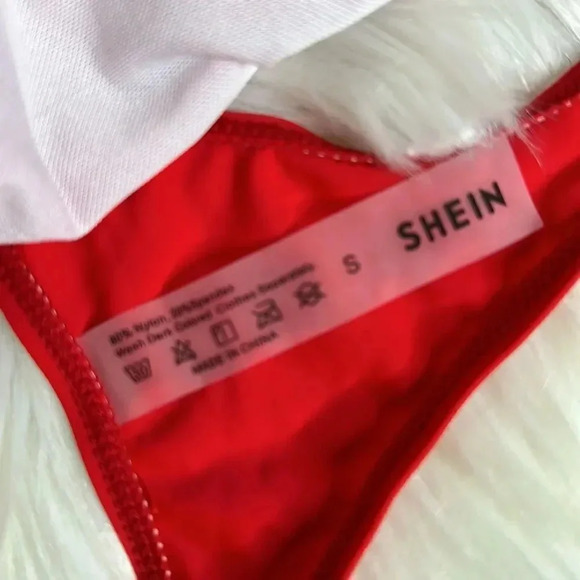 SHEIN Red Swim suit - Picture 5 of 5